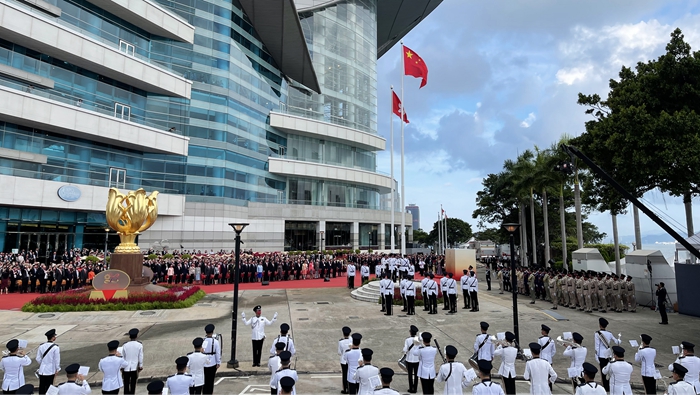 澳门和香港一肖一特一码一中,和平解答解释与落实展望